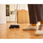 CleanTech Wall-mounted broom - метла со држач - Image 6