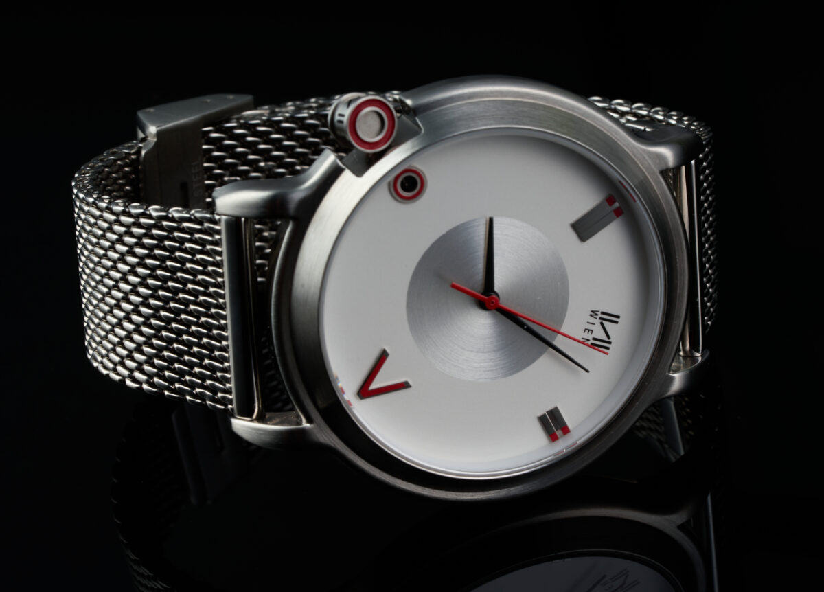 Asymmetrica - кварцен часовник (Silver mesh Staib) - Image 11