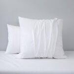 YVES DELORME SATIN - заштита за перница 50х75см - Image 2
