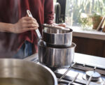 Space Steel Folding Handle 6-Piece Cookware Set - сет од 6 тави и 3 подметачи - Image 3