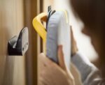 Glide Compact Ironing Board - даска за пеглање - Image 8