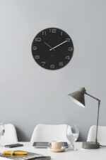 Karlsson Wall Clock Vintage Round – часовник Black