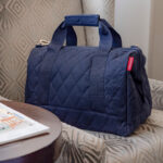 Allrounder M - торба, Rhombus Midnight Gold - Image 2