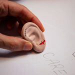 Ear We Go Again - мирислива гума, Ear – слика 4